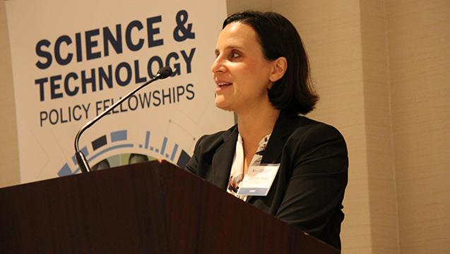 Science & Technology Policy Fellows Prepare for Cultural Shift