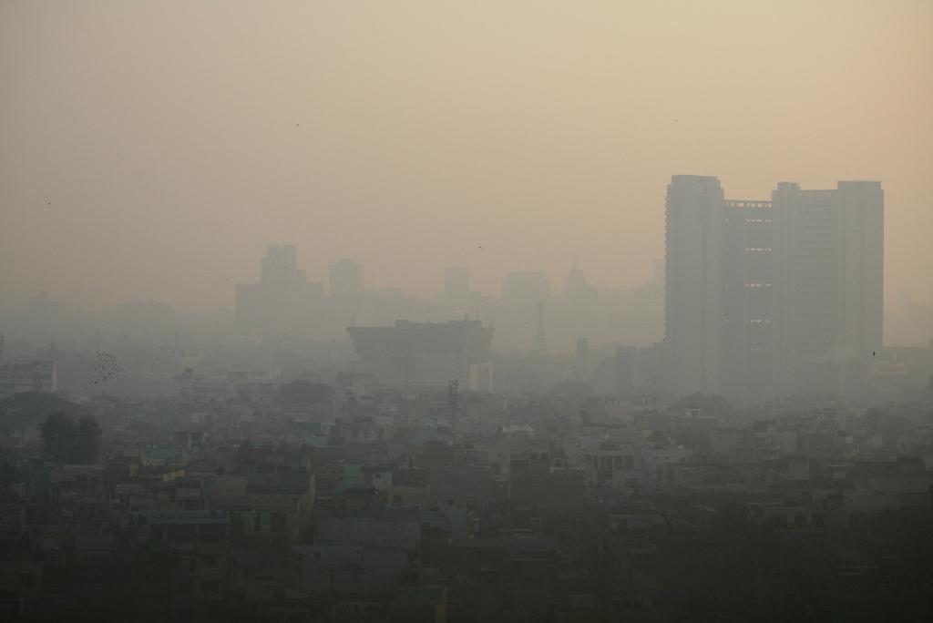 Haze and air pollution by Flickr, Jean-Etienne Minh-Duy Poirrier